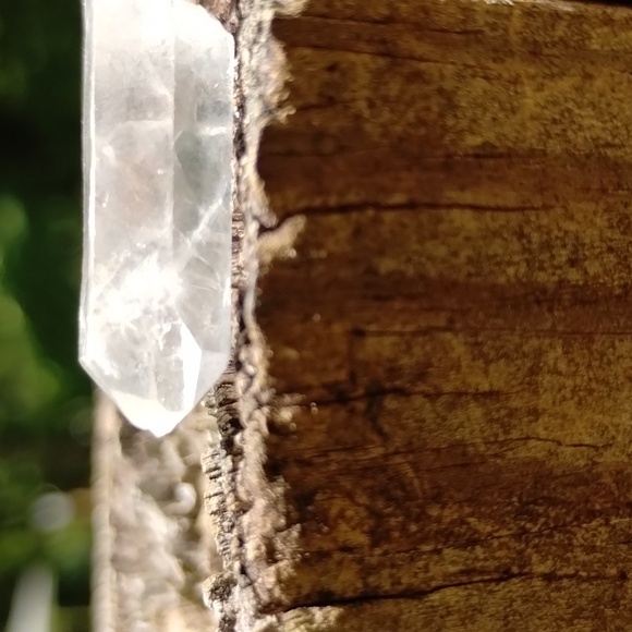 🦋🏵️🦋Tigers Eye, Pink Tourmaline, and Natural Clear Quartz Crystal - Picture 9 of 9